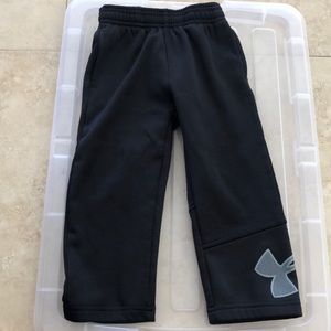 Under armour black boys pants 2t